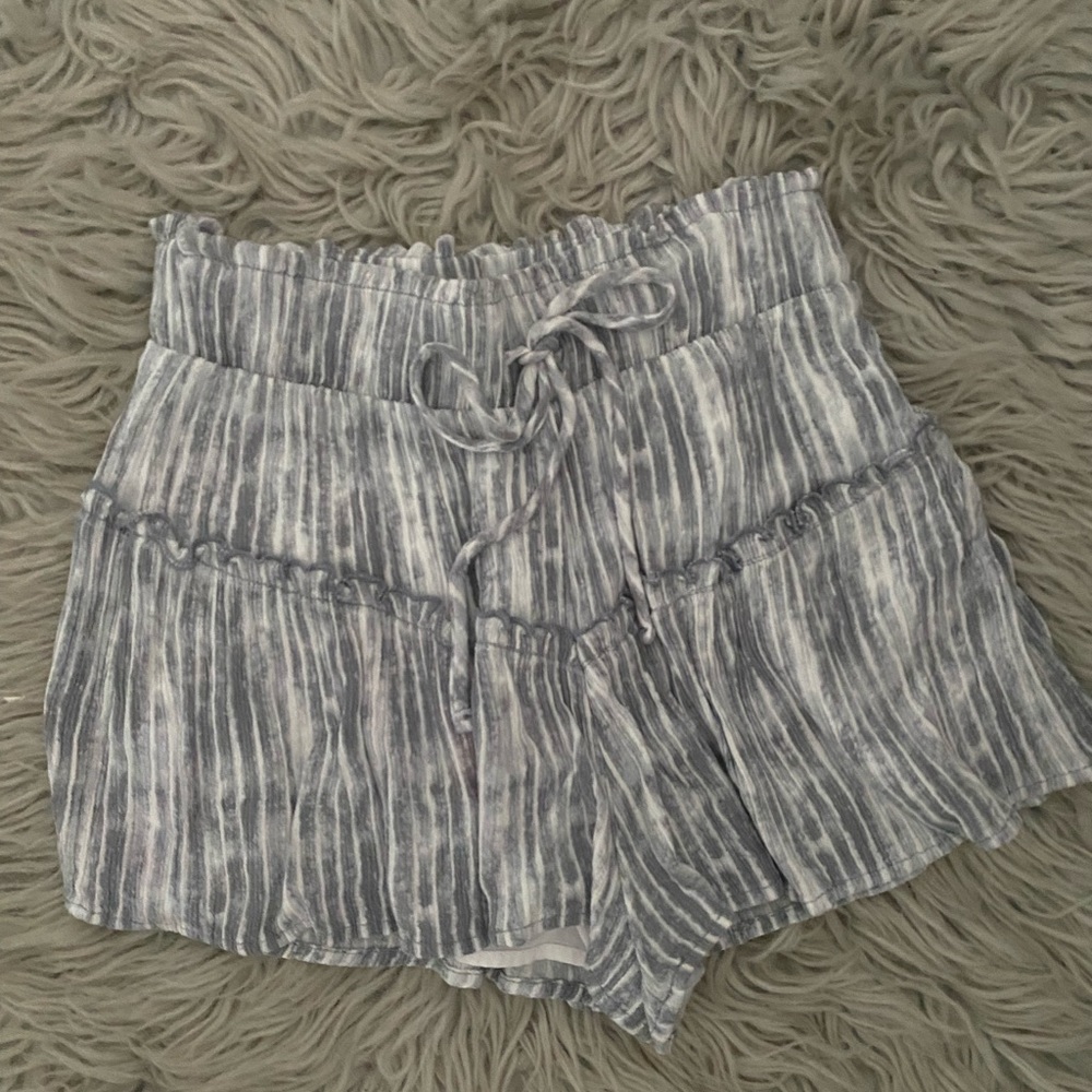 Stripped Flowy Shorts